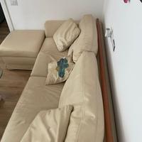 divano 3 posti in vera pelle beige + pouf mobile