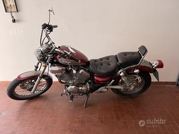 moto Yamaha Virago 535