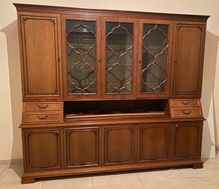 Mobile credenza