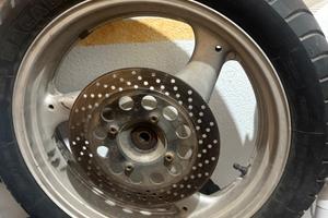 Cerchio posteriore Suzuki Bandit/sv650