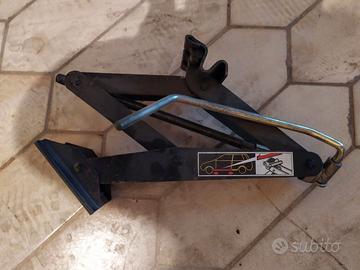 Cric sollevatore auto a pantografo-compasso manual