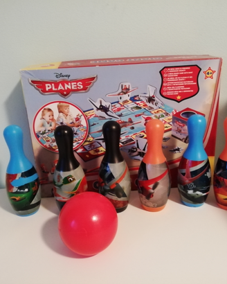Gioco di società e birilli PLANES