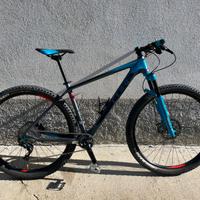 MTB Cube Reaction Carbon