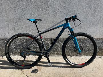 MTB Cube Reaction Carbon
