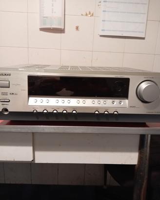 Sintoamplificatore Onkyo TX SR 303 E