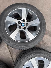 4 cerchi Bmw X2 R17 completi di gomme termiche