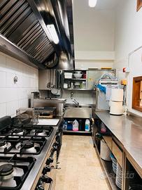 Locale Commerciale Per Ristorazione - Lounge Bar