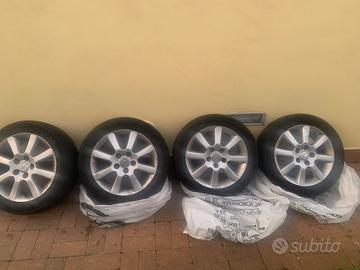 Cerchi e gomme invernali Toyota 205 55 r16 91v