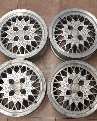 Cerchi in lega Ford 14"