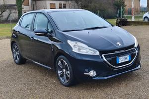 Peugeot 208 1.2 VTi 82 CV 5 porte Allure