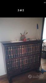 Mobile con enciclopedia 