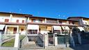villa-a-schiera-con-giardino-a-borgomanero