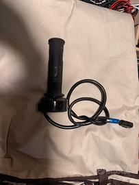 Comando accelleratore Trident 660