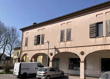Immobile in asta di 330 m² con 2 locali a Curtaton