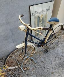 Bicicletta della nonna Regina