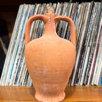 Anforetta sarda in ceramica