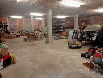 Ricambi auto d' epoca 