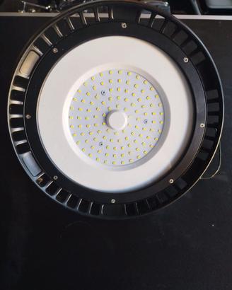lampada industriale