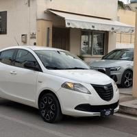 LANCIA Ypsilon 1.2 69CV GPL S Momodesign