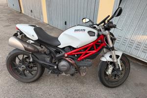 Ducati monster 796 +ABS 2011 (depo A2)