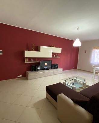 Appartamento di 106 mq a venetico marina