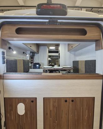 FURGONE E ALLESTIMENTO CON OMOLOGAZIONE