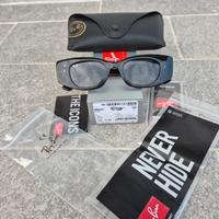 Occhiali da sole Rayban Kat RB4427 Bio BASED