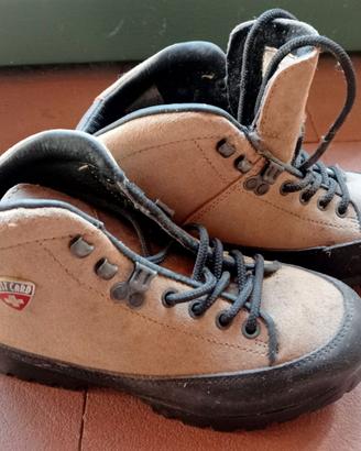 Scarpe trekking nr 36