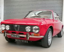 Alfa romeo gt veloce 2000