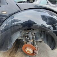 VOLKSWAGEN NEW BEETLE 2004 - PARAFANGO DESTRO