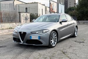 Alfa Romeo Giulia 2.2 Turbodiesel 160 CV AT8 Super