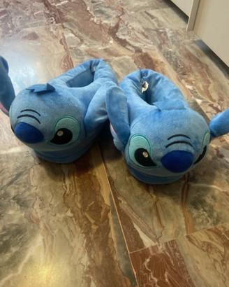 Pantofole stich