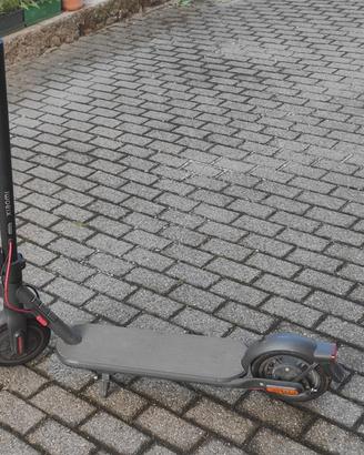 MONOPATTINO XIAOMI USATO POCHISSIMO