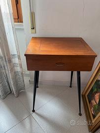 Macchina da cucire Singer 227 elettrica