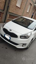 Kia carens 1700 crdi