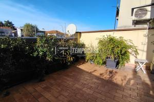 Ampio trilocale con terrazzo