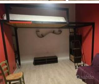 Struttura soppalco per letto