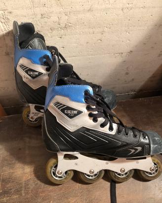 Pattini da hockey marca CCM  numero  45 taglia 10