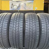 4 Gomme 215/60R17C Falken Invernali 90/95% residui