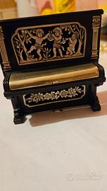 Pianoforte in miniatura argento 800