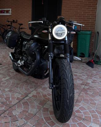 Moto guzzi v7III STONE NIGHT PACK