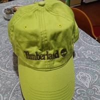 cappello con visiera 