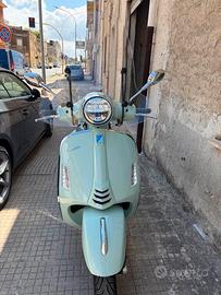 VESPA GTS 310 COME NUOVA