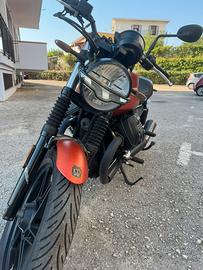 Moto Guzzi V7 Stone