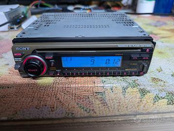 Sony CDX-4180RV per Volkswagen Youngtimer