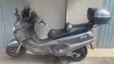 Piaggio X9 250 Evolution