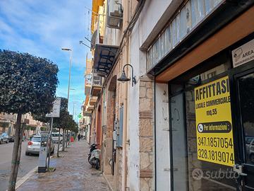 Locale 60 mq. Ufficio o Attività Via Roma CENTRO