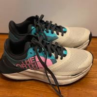 Scarpe da corsa o tempo libero