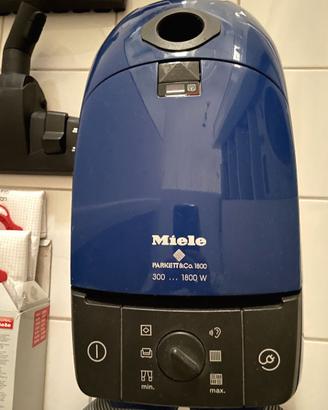 Aspirapolvere  Miele