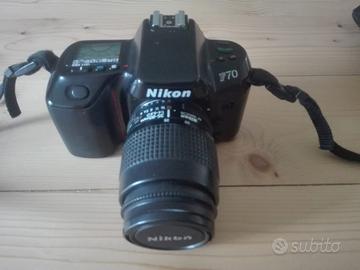 Macchina fotografica Nikon F70
